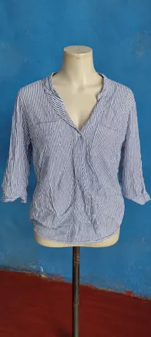 Chemise rayée à manches trois-quarts
